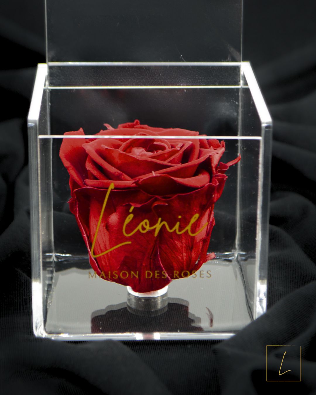 Boite De Rose Eternelle Royal Red Acrylique à Clapet - Léonie®